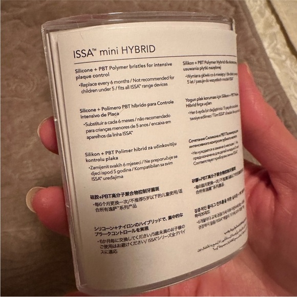 FOREO Issa Mini Brush Head - Picture 3 of 3